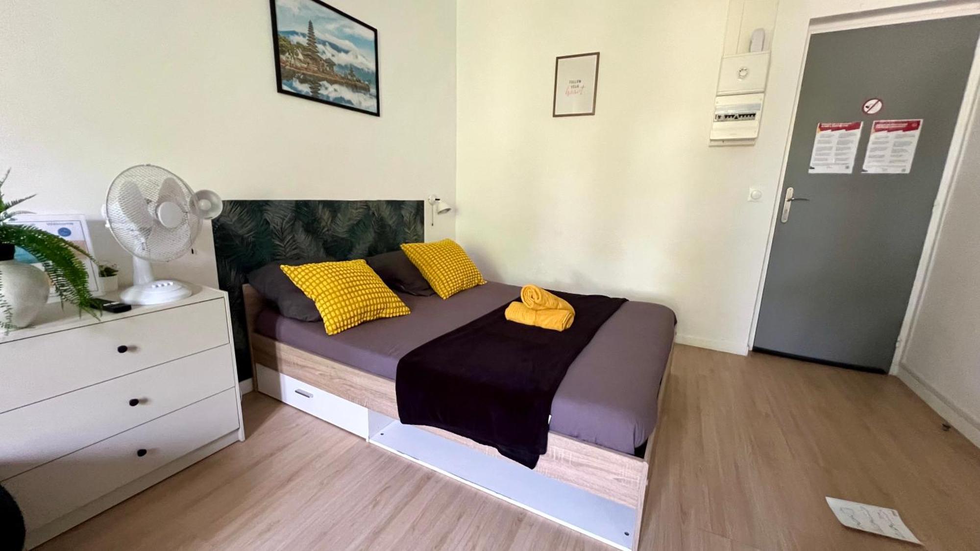 Studios Cozy 2A4 Pers Avec Jardin I Proche Futuroscope Châtellerault Kültér fotó