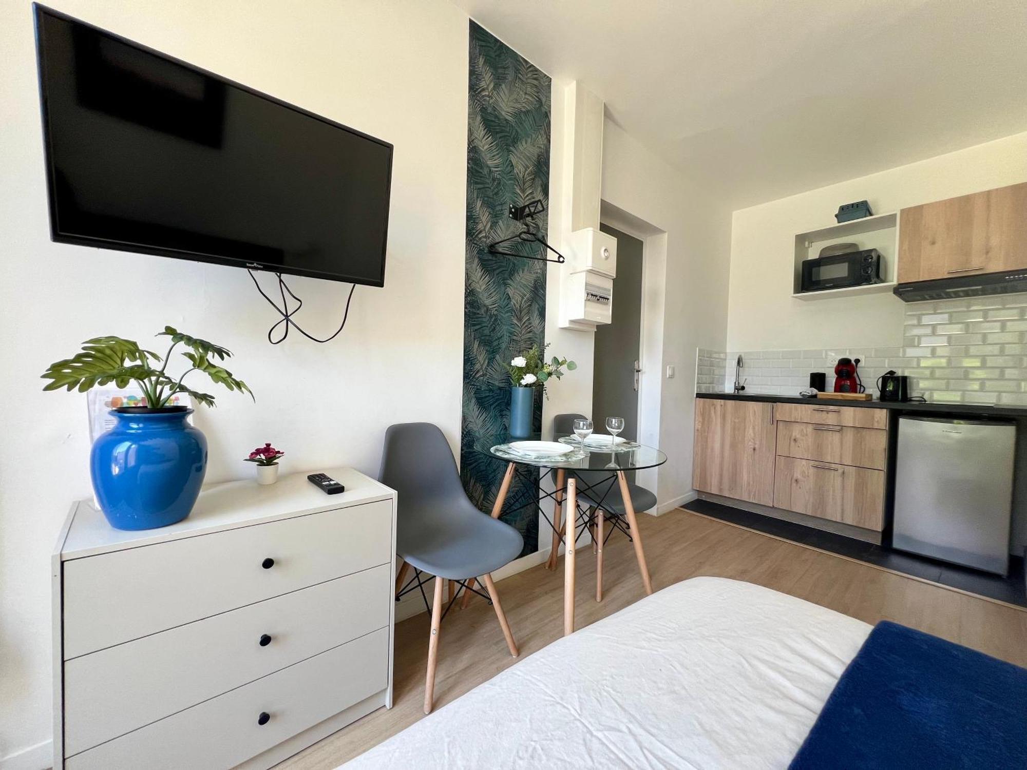 Studios Cozy 2A4 Pers Avec Jardin I Proche Futuroscope Châtellerault Kültér fotó
